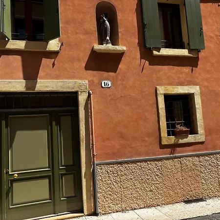 Apartment La Piccola Corte Verona
